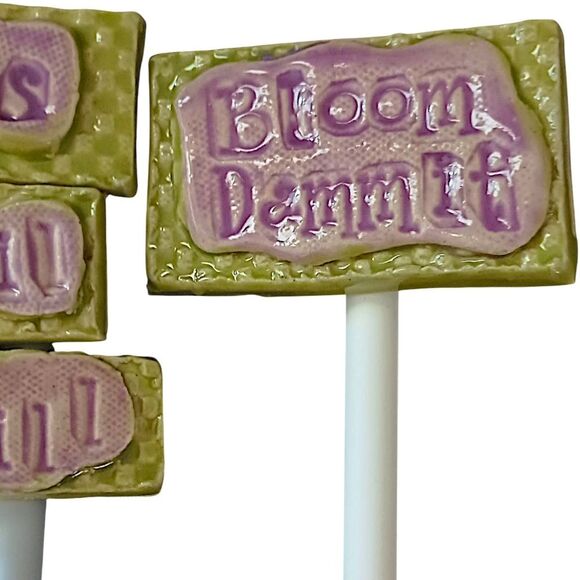 4 Pottery Garden Plant Marker Stakes SML Pottery Susan Levine Cottage Herbs - Picture 5 of 16